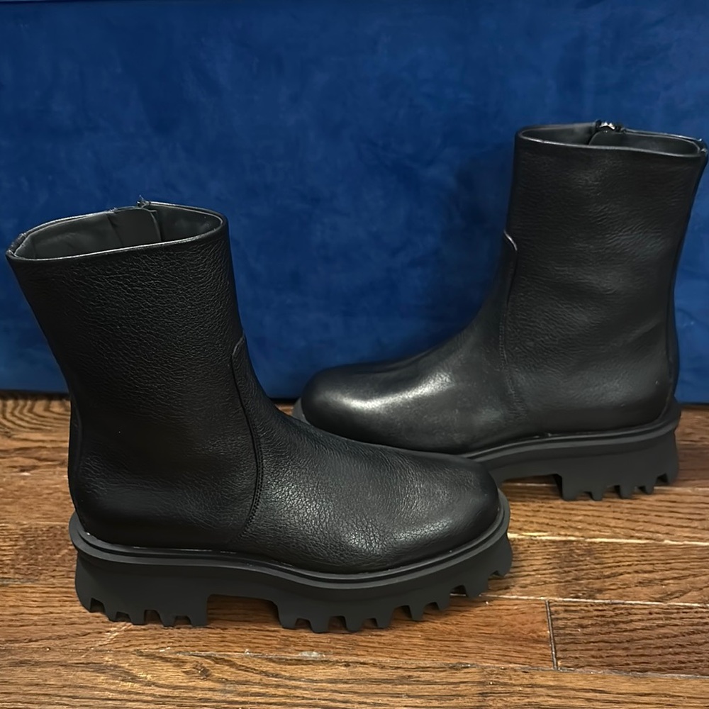 Black Leather Chunky Ankle Boots